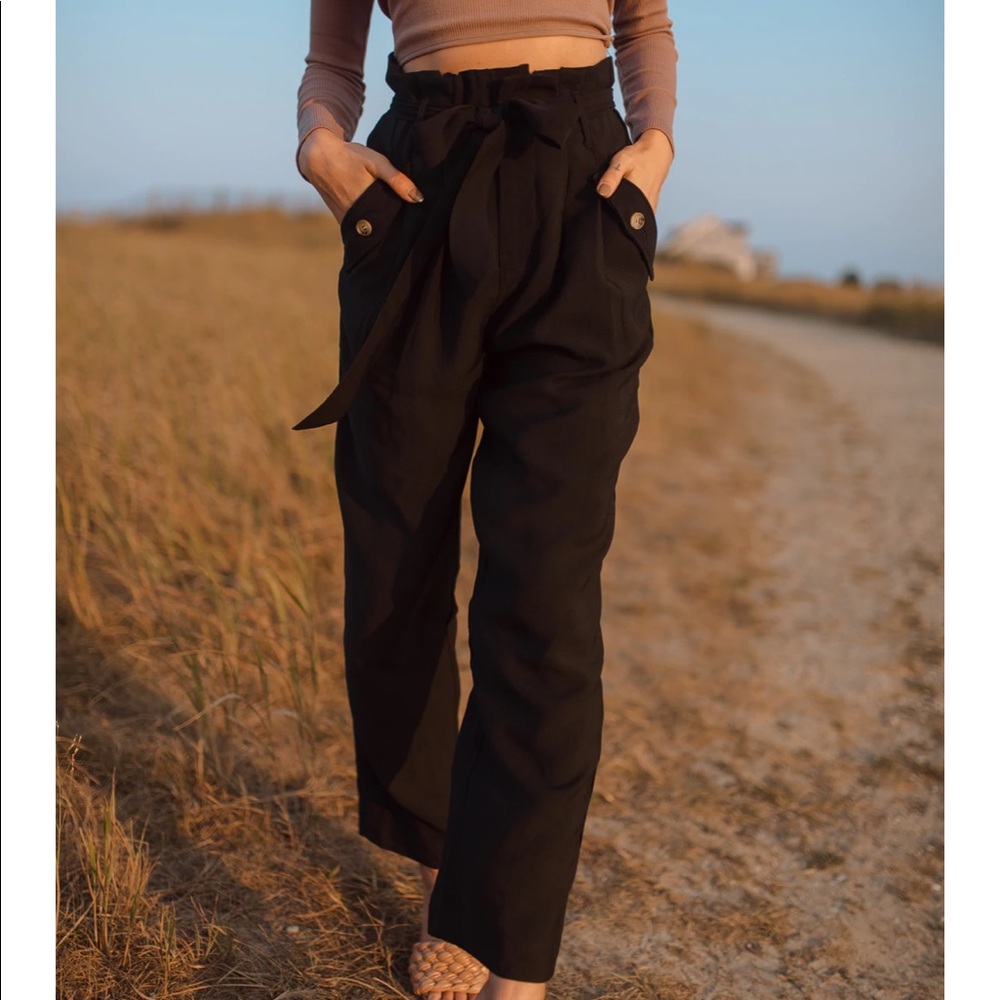 NWT Vestique Penelope Paperbag Waist Pants